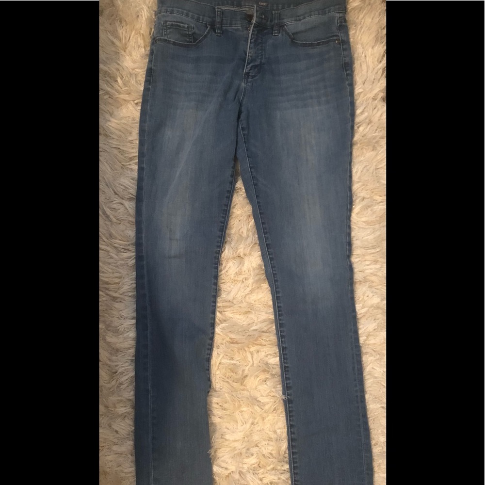 NY and Company Soho Skinny Jeans!!